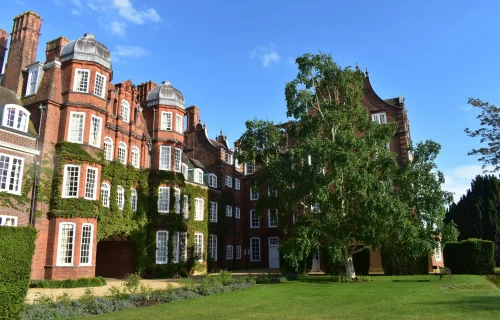 zsolt-bognar-CbPHIFBRCwg-unsplash